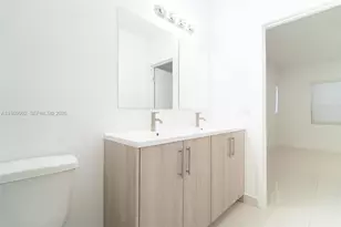 1159 NW 3rd St, Florida City, FL 33034 - Photo 35