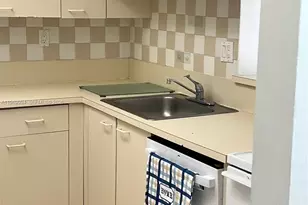 10431 N Kendall Dr, Miami, FL 33176 - Photo 3