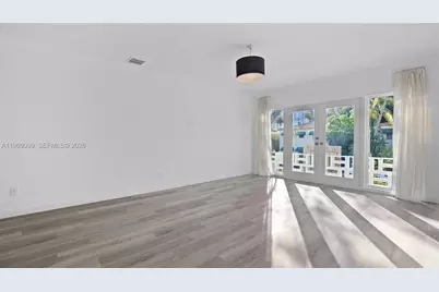 1561 Jefferson Avenue, Miami Beach, FL 33139 - Photo 7