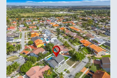 6325 NW 200th St, Hialeah, FL 33015 - Photo 47