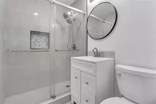 2510 Thomas St, Hollywood, FL 33020 - Photo 15