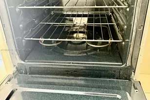 1240 NE 12th Ave, Fort Lauderdale, FL 33304 - Photo 7