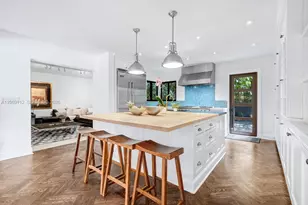 575 Hibiscus Ln, Miami, FL 33137 - Photo 25