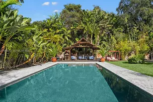 575 Hibiscus Ln, Miami, FL 33137 - Photo 49