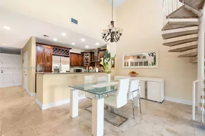 14842 Breckness Pl, Miami Lakes, FL 33016 - Photo 9