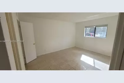 2026 NW 43rd Ter #2, Lauderhill, FL 33313 - Photo 7