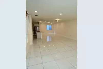 10445 NW 66th St #10445, Doral, FL 33178 - Photo 7