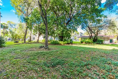 8501 NW 8th St #110, Miami, FL 33126 - Photo 15