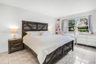 8501 NW 8th St, Miami, FL 33126 - Photo 11