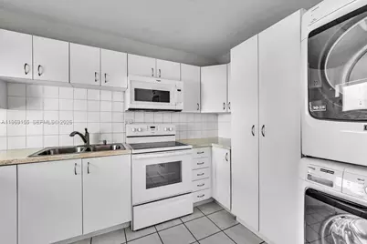 3307 NW 108th Dr #8A, Coral Springs, FL 33065 - Photo 17