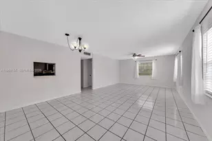 3307 NW 108th Dr, Coral Springs, FL 33065 - Photo 5