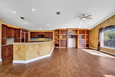 3280 Huntington, Weston, FL 33332 - Photo 19