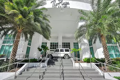 950 Brickell Bay Dr #3605, Miami, FL 33131 - Photo 3