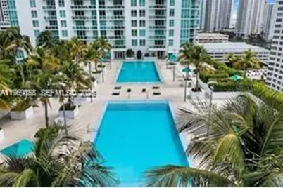 950 Brickell Bay Dr #3605, Miami, FL 33131 - Photo 31