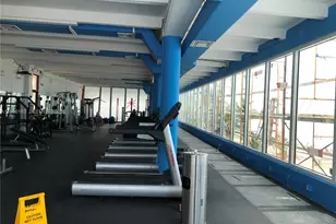 5401 Collins Ave, Miami Beach, FL 33140 - Photo 31