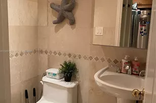 5401 Collins Ave, Miami Beach, FL 33140 - Photo 19