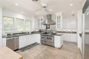 200 S Beach Rd, Jupiter Island, FL 33455 - Photo 15