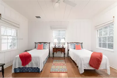 200 S Beach Rd, Jupiter Island, FL 33455 - Photo 25