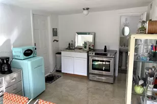 61 NW 53rd St, Miami, FL 33127 - Photo 19