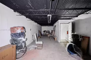 1500 E Commercial Blvd, Oakland Park, FL 33334 - Photo 23