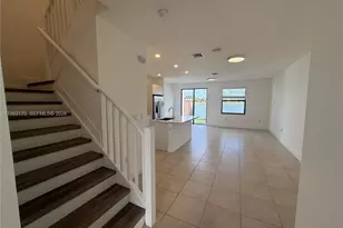 9117 NW 159th St, Miami Lakes, FL 33018 - Photo 13