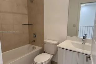 9117 NW 159th St, Miami Lakes, FL 33018 - Photo 29