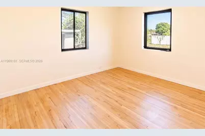 415 E 52nd St, Hialeah, FL 33013 - Photo 23