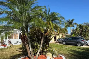 8201 NW 105th Ave, Tamarac, FL 33321 - Photo 5