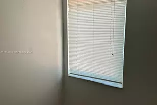 1840 NW 119th St, Miami, FL 33167 - Photo 9