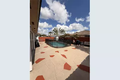 18133 SW 144th Pl, Miami, FL 33177 - Photo 17