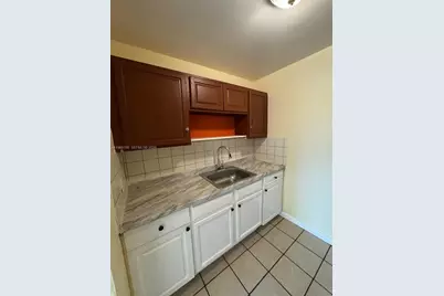927 S Pine St, Lake Worth, FL 33460 - Photo 15