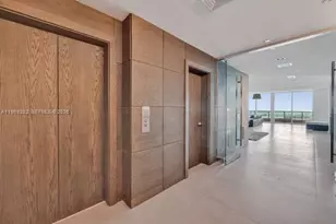 900 Biscayne Blvd, Miami, FL 33132 - Photo 3