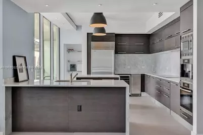 900 Biscayne Blvd #6205, Miami, FL 33132 - Photo 9