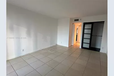 100 Bayview Dr #310, Sunny Isles Beach, FL 33160 - Photo 5