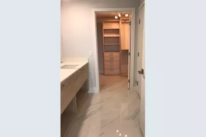 16385 Biscayne Blvd #2907, North Miami Beach, FL 33160 - Photo 11