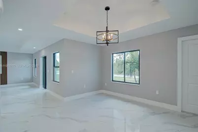 1136 Helen Ave S, Lehigh Acres, FL 33974 - Photo 9