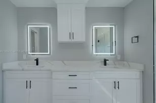 1136 Helen Ave S, Lehigh Acres, FL 33974 - Photo 23