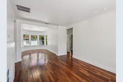 8875 Abbott Avenue, Surfside, FL 33154 - Photo 5