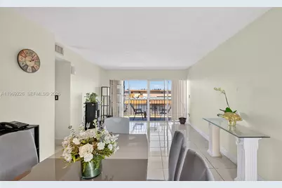 8889 W Fontainebleau Blvd #505, Miami, FL 33172 - Photo 5