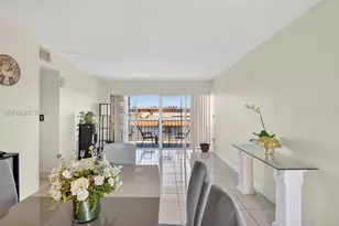 8889 W Fontainebleau Blvd, Miami, FL 33172 - Photo 5