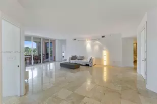 749 Crandon Bl, Key Biscayne, FL 33149 - Photo 3