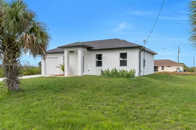 2910 67 St, Lehigh Acres, FL 33971 - Photo 3