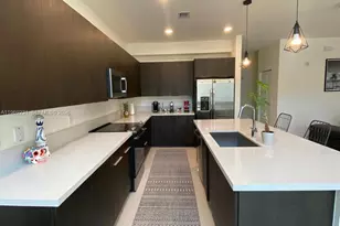 4745 NW 84th Ct, Doral, FL 33166 - Photo 23