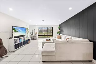 7835 W 16th Ct, Hialeah, FL 33014 - Photo 5