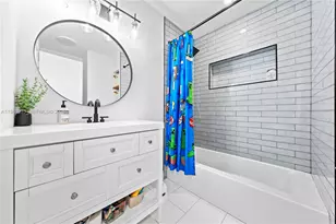 7835 W 16th Ct, Hialeah, FL 33014 - Photo 19