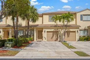 4722 Lago Vista Dr, Coconut Creek, FL 33073 - Photo 1