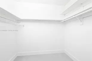 6801 Indian Creek Dr, Miami Beach, FL 33141 - Photo 17