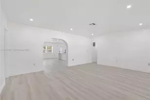 3341 NW 7th St, Lauderhill, FL 33311 - Photo 9