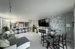 17878 N Bay Rd, Sunny Isles Beach, FL 33160 - Photo 25