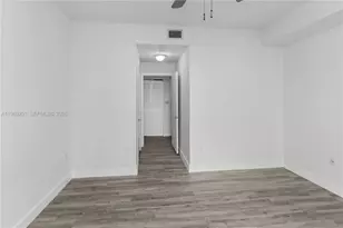 79 SW 12th St, Miami, FL 33130 - Photo 19